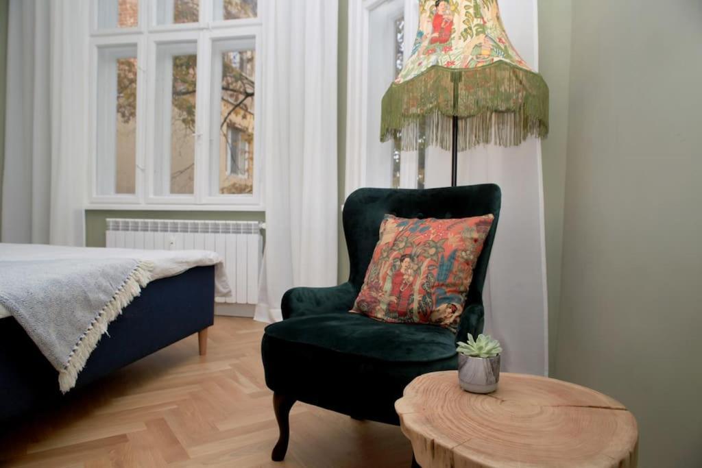 *Citadel* 2Br - City Center София Экстерьер фото