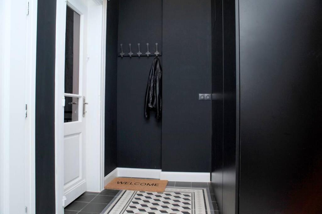 *Citadel* 2Br - City Center София Экстерьер фото